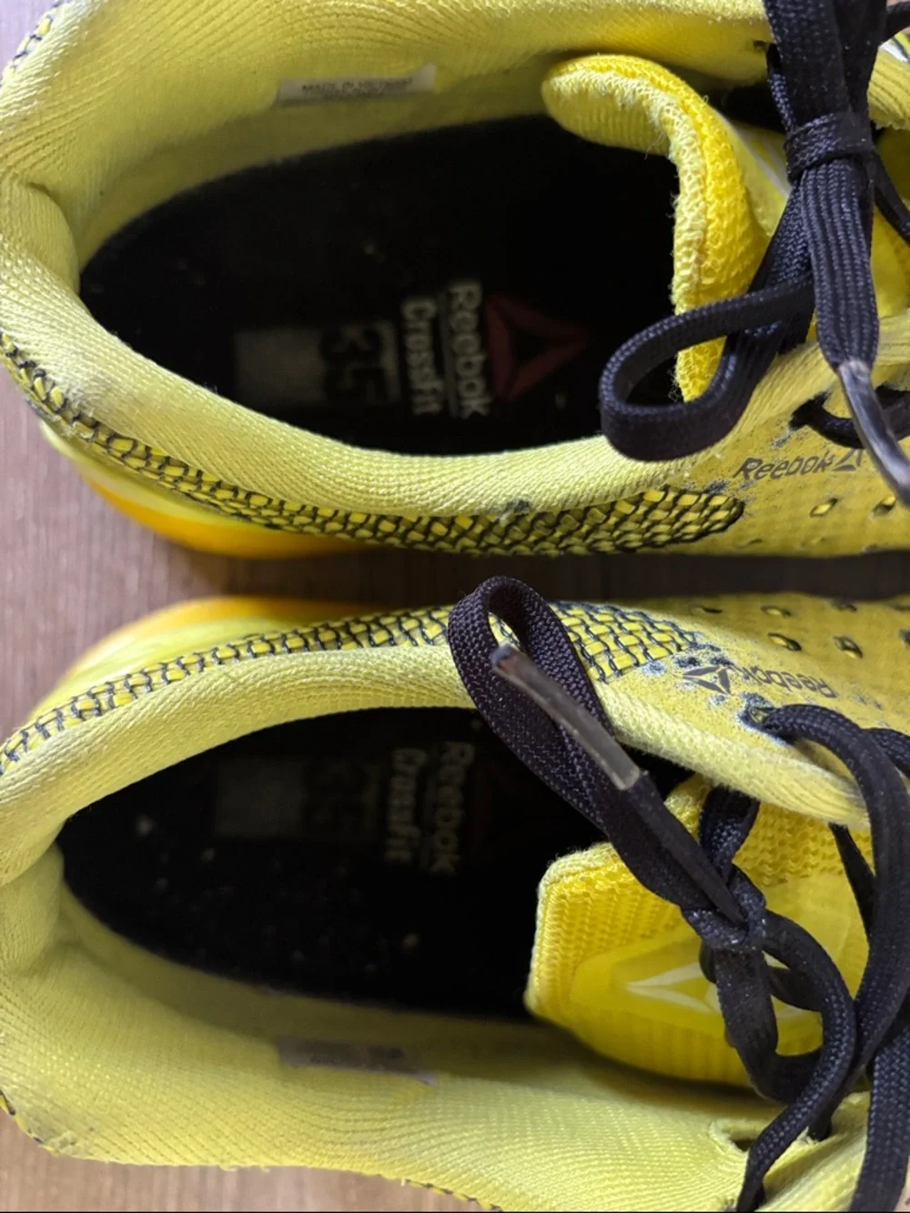 Reebok Women Yellow and Black Knit Athletic Shoes